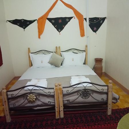 Riad Assia Foum Zguid Ngoại thất bức ảnh